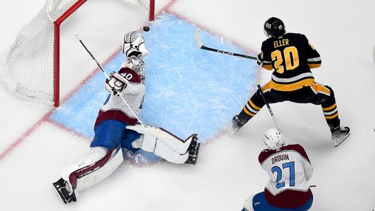 Penguins 'break through the wall' to take down undefeated Avalanche taken at PPG Paints Arena (Penguins)